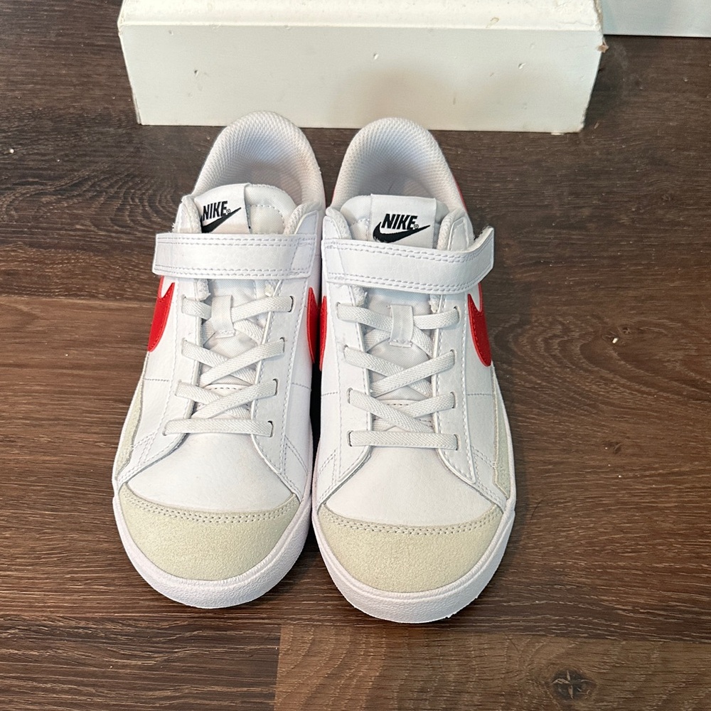 Nike Kids White and Red Velcro Sneakers